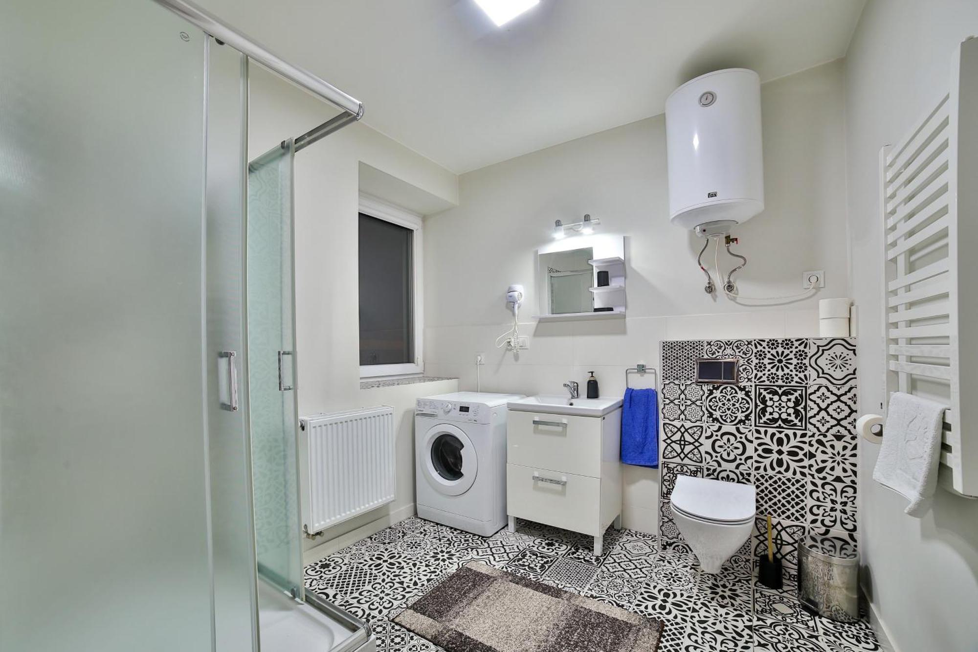 Apartamenty Kombi 新塔尔格 外观 照片